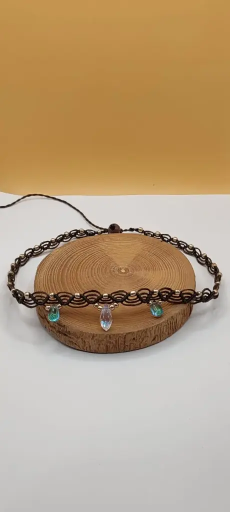 Collier onde brun
