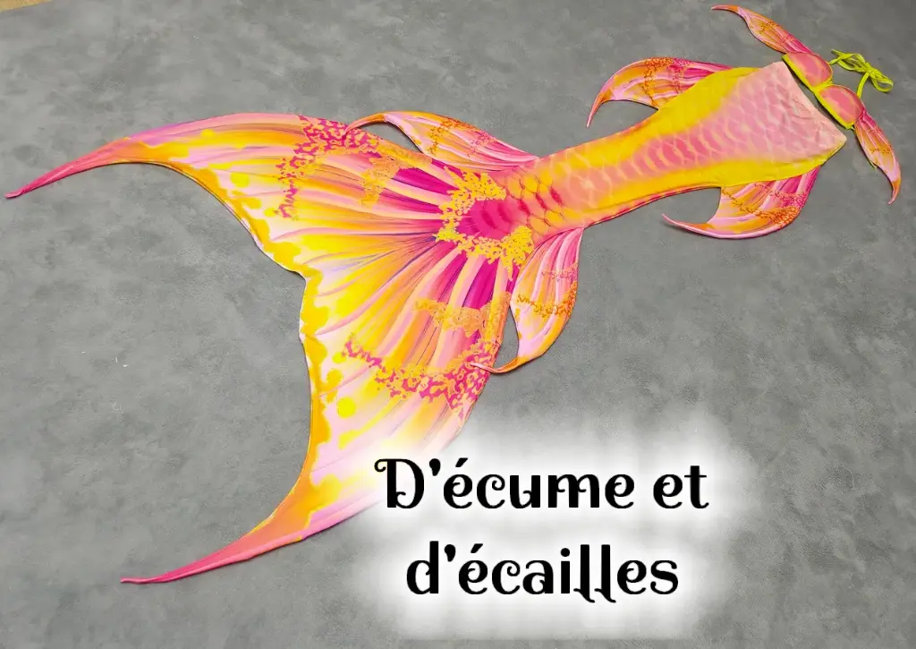 Queue de sirène "Âme Celte" rose et pêche